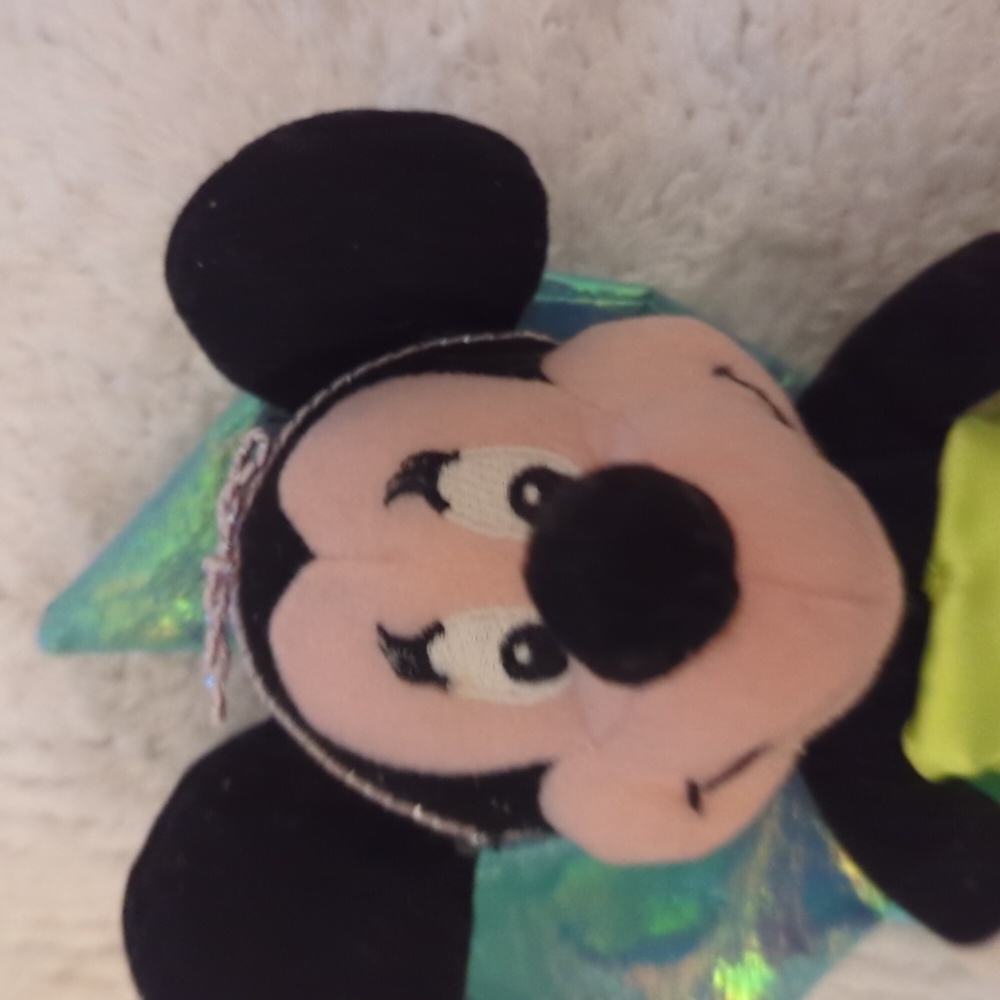 Disney Set of Two Minnie Mouse Dolls - Picture 2 of 10